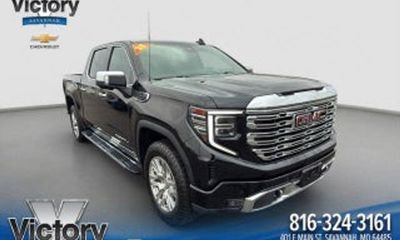 2026 GMC Sierra SLE
