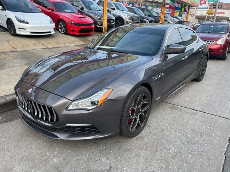 2018 Maserati Quattroporte — a typically priced live listing