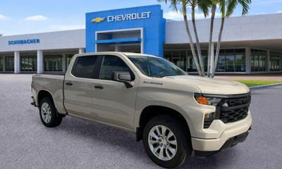 2026 Chevrolet Silverado Custom