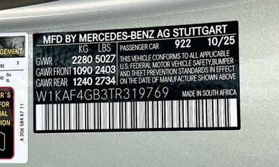 2026 Mercedes-Benz C-Class C300