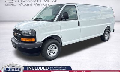 2026 Chevrolet Express EXT