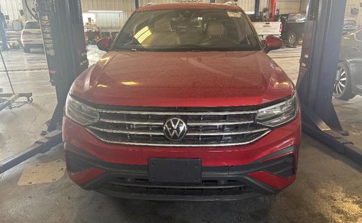 2023 Volkswagen Tiguan 4MOTION SE