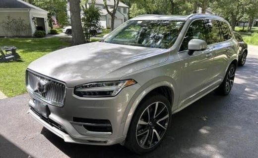 2023 Volvo XC90 Plus Bright