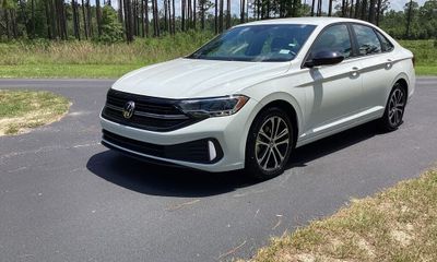 2024 Volkswagen Jetta Sport