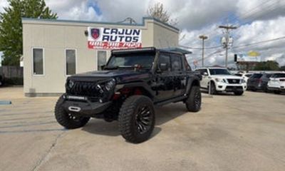 2022 Jeep Gladiator Sport