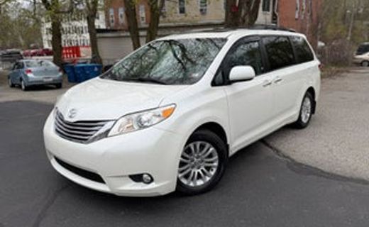 2017 Toyota Sienna