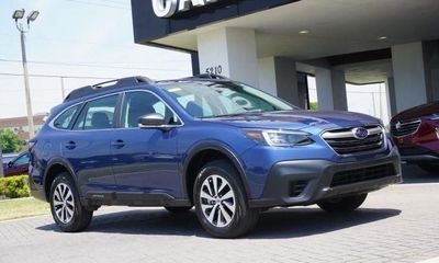 2020 Subaru Outback Base