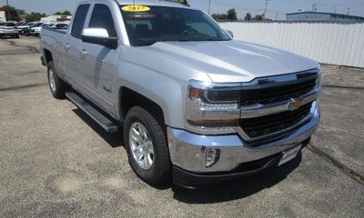 2017 Chevrolet Silverado LT