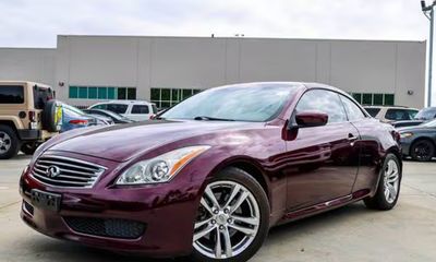 2009 Infiniti G37 Base