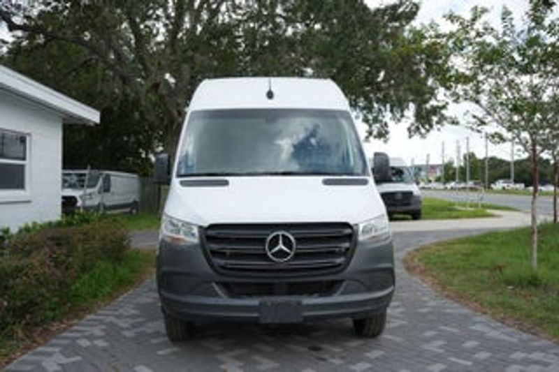 2021 Mercedes-Benz Sprinter — a typically priced live listing