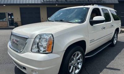 2011 GMC Yukon XL Denali