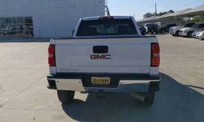 2019 GMC Sierra HD SLT
