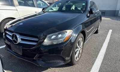 2017 Mercedes-Benz C-Class C300 4M