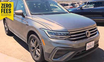 2023 Volkswagen Tiguan SE