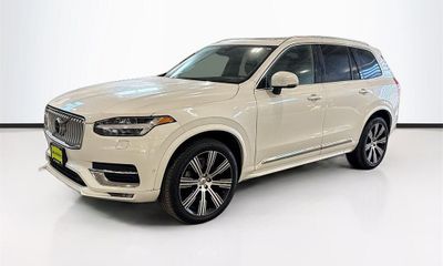 2023 Volvo XC90 Ultimate Bright
