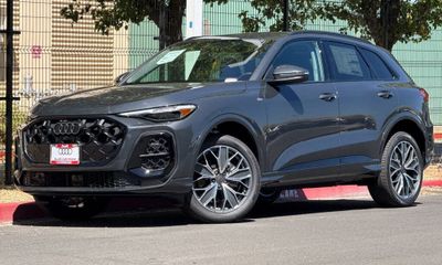 2026 Audi Q5 Quattro Premium Plus
