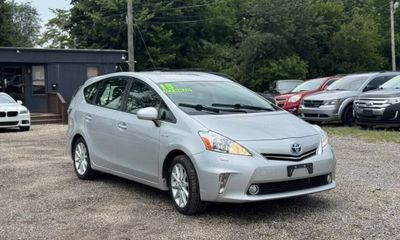 2013 Toyota Prius V Five