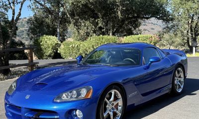 2006 Dodge Viper SRT 10