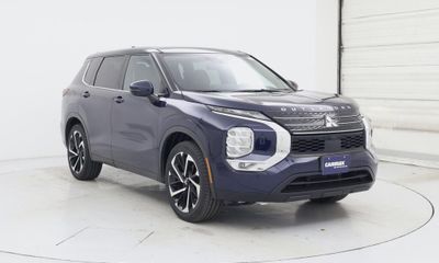2023 Mitsubishi Outlander SE Black Edition