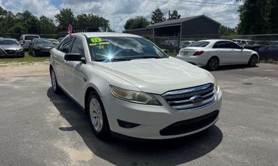 2012 Ford Taurus SE