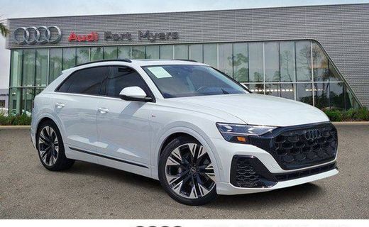 2025 Audi Q8 S Line Quattro