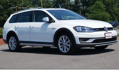 2018 Volkswagen Golf Alltrack S SE SEL