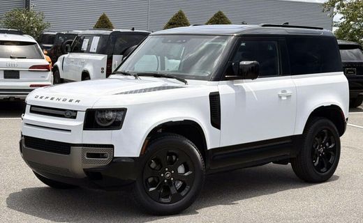 2024 Land Rover Defender 90 SE