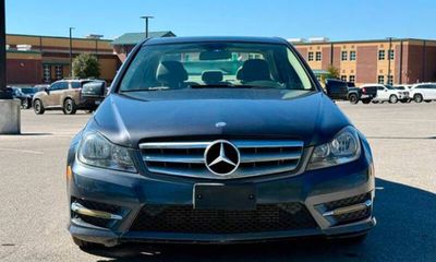 2013 Mercedes-Benz C-Class C250
