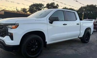 2022 Chevrolet Silverado Work Truck