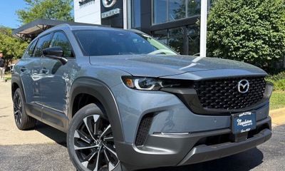 2026 Mazda CX-50 Premium Plus