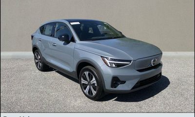 2023 Volvo C40 Plus Dark