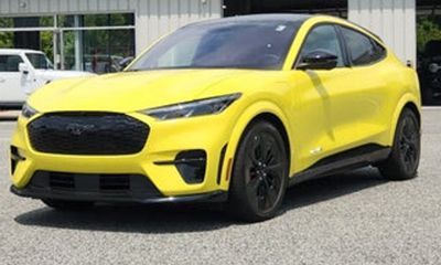 2023 Ford Mustang Mach-E Premium