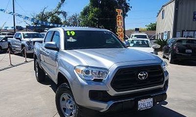 2019 Toyota Tacoma SR5