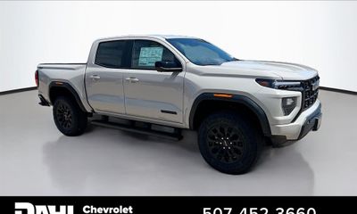 2026 GMC Canyon Elevation