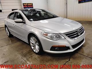 2010 Volkswagen Passat Luxury