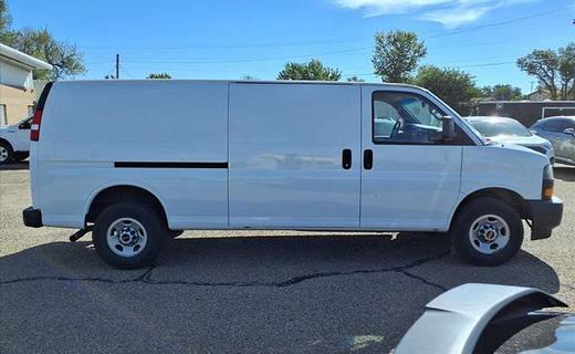 2023 GMC Savana EXT
