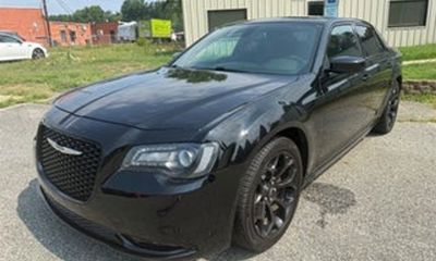 2021 Chrysler 300 Touring Limited