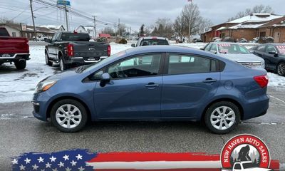 2016 Kia RIO LX A T