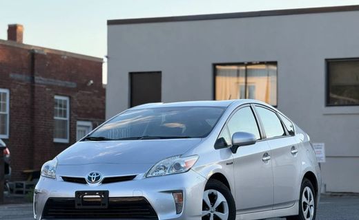 2012 Toyota Prius TWO