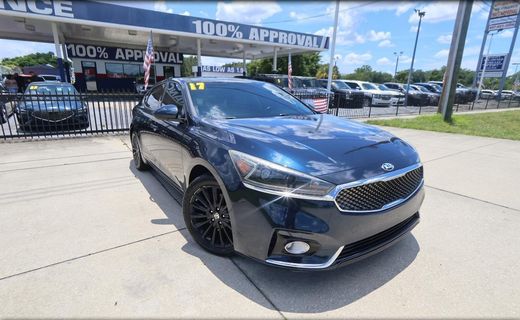 2017 Kia Cadenza Premium