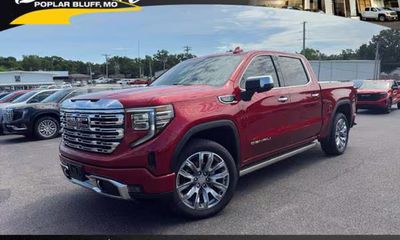 2023 GMC Sierra Denali