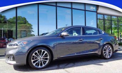 2019 Kia Cadenza Luxury Technology Limited