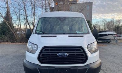 2019 Ford Transit 250 Medium Roof