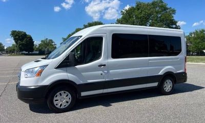 2019 Ford Transit 350 XL Medium