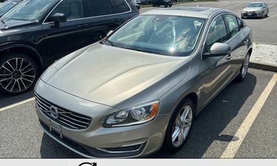 2015 Volvo S60 Premier NON R