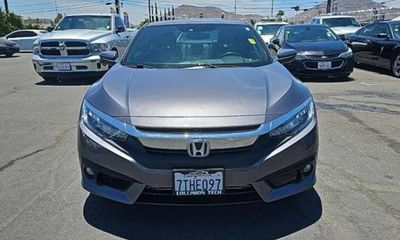 2016 Honda Civic Touring
