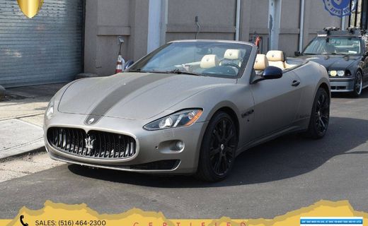 2013 Maserati Granturismo S