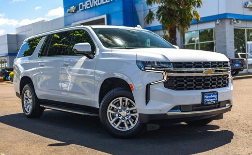 2022 Chevrolet Suburban LS