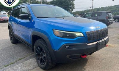 2022 Jeep Cherokee Trailhawk