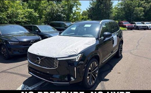 2026 Volvo XC90 Ultra Bright